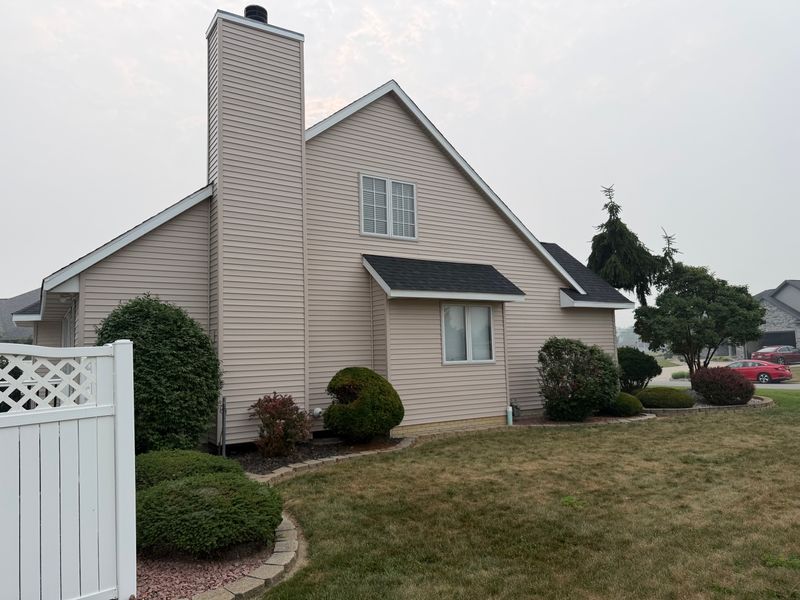 Siding Installation & Repair Service
