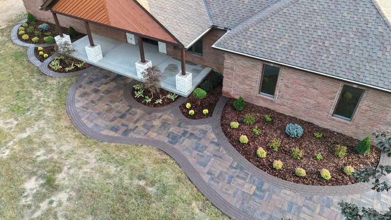 Mulch Installation