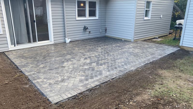 Custom Outdoor Living Spaces