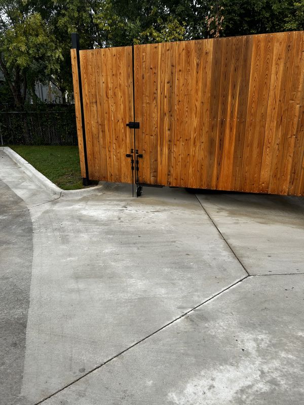 Deck Staining and Sealing