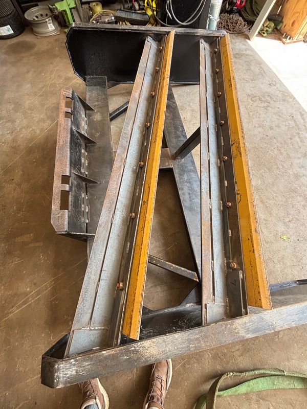 Heavy Equipment & Repairs