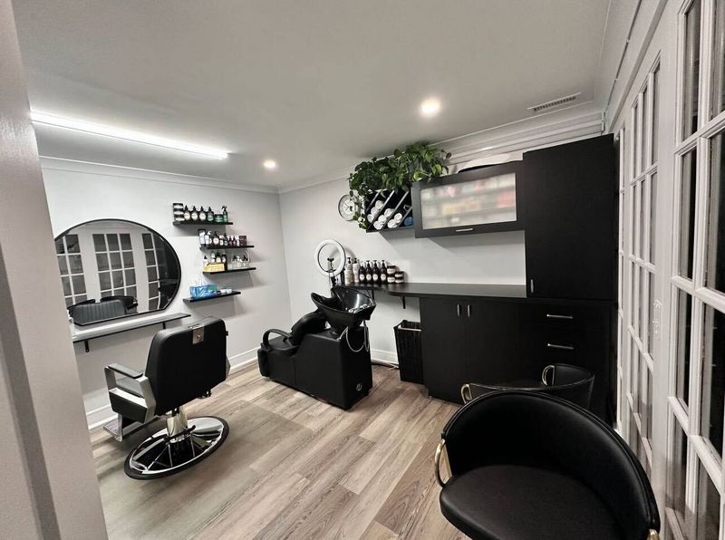 Stamford's Salon Serenity: Transformative Carpentry Excellence by Laba Carpentry