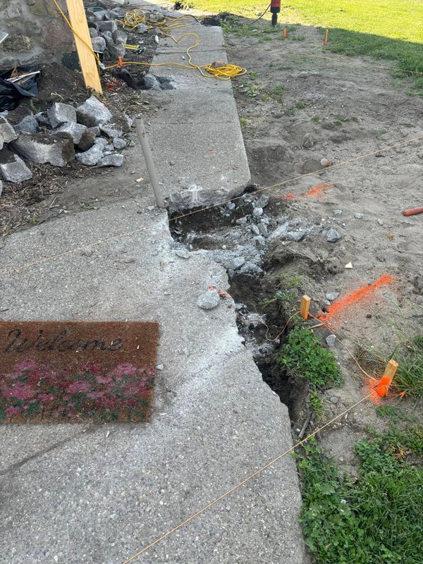 Postholes