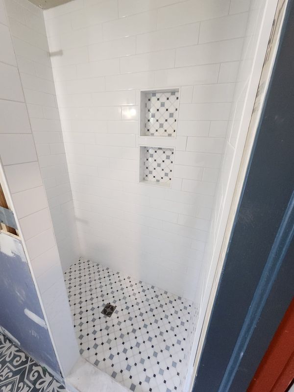 Bathroom Tiling gallery