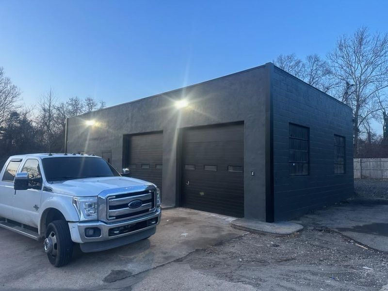 Revolutionizing Garage Access: JR Garage Door's Expert Installation in Potomac, MD