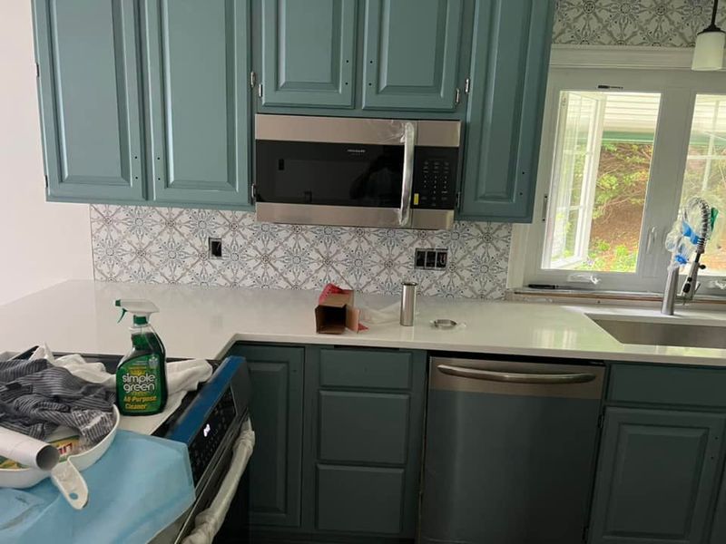 Kitchen Backsplash Installation