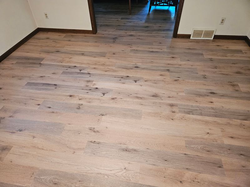 Laminate plank flooring
