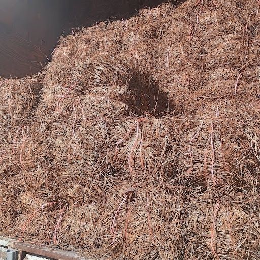 Pinestraw Installation