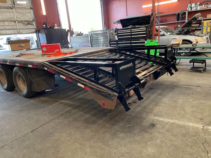 Construction Trailer Repair and Custom Fabrication
