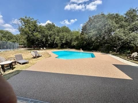 Rubber Stone Overlay
