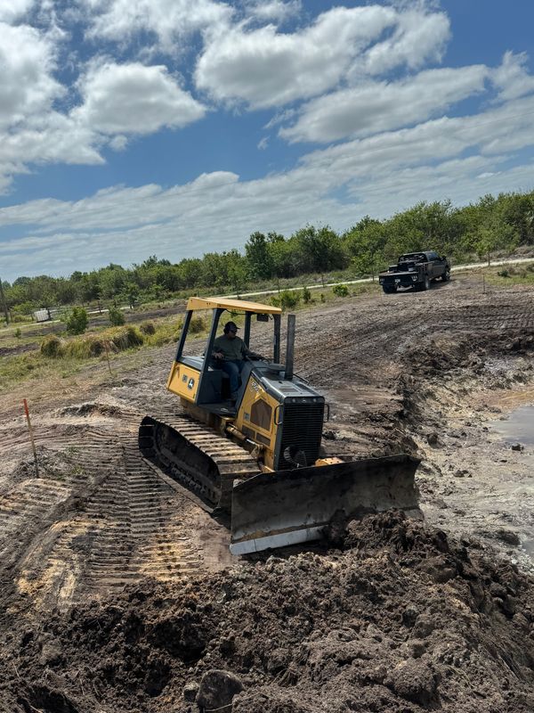 Residential & Commercial Excavation