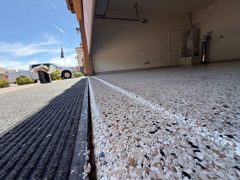 Polyaspartic & Epoxy Garages