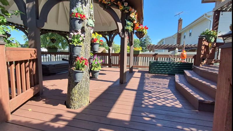 Wood Staining & Finishing