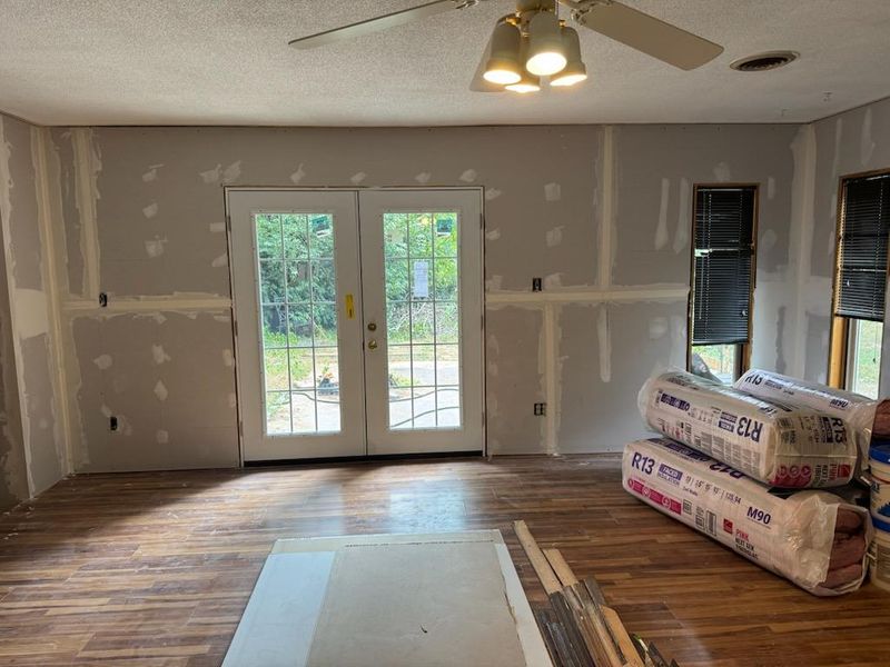Carbondale Roof Leak repair and Drywall installation
