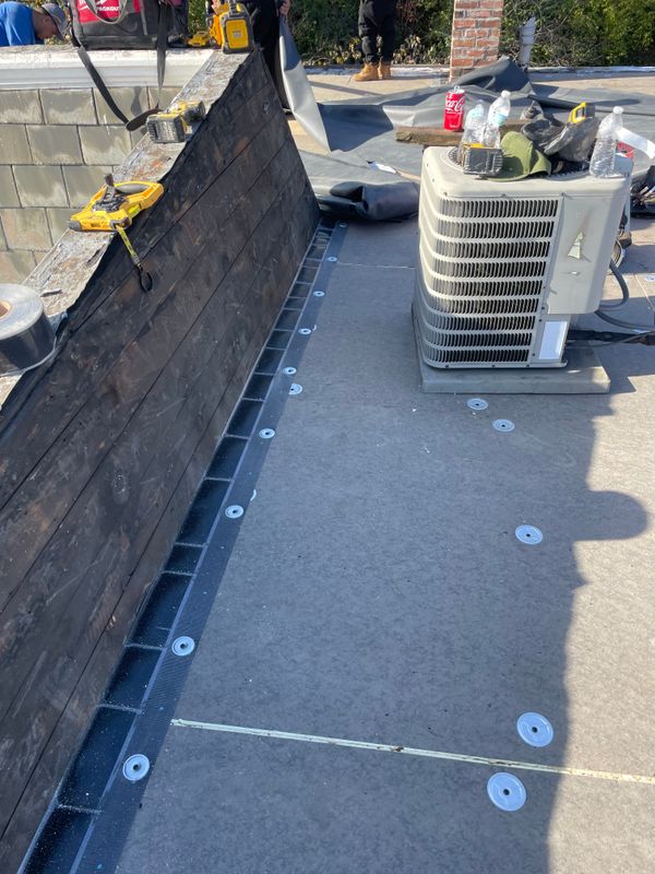 Low slope roofing services