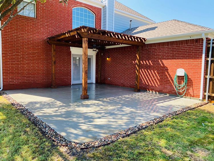 Revitalizing Outdoor Living: Expert Concrete Patio Transformation in Lewisville, TX