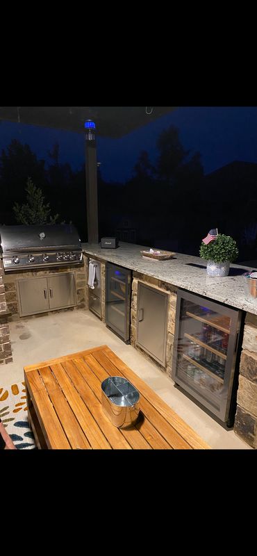 Outdoor Kitchens