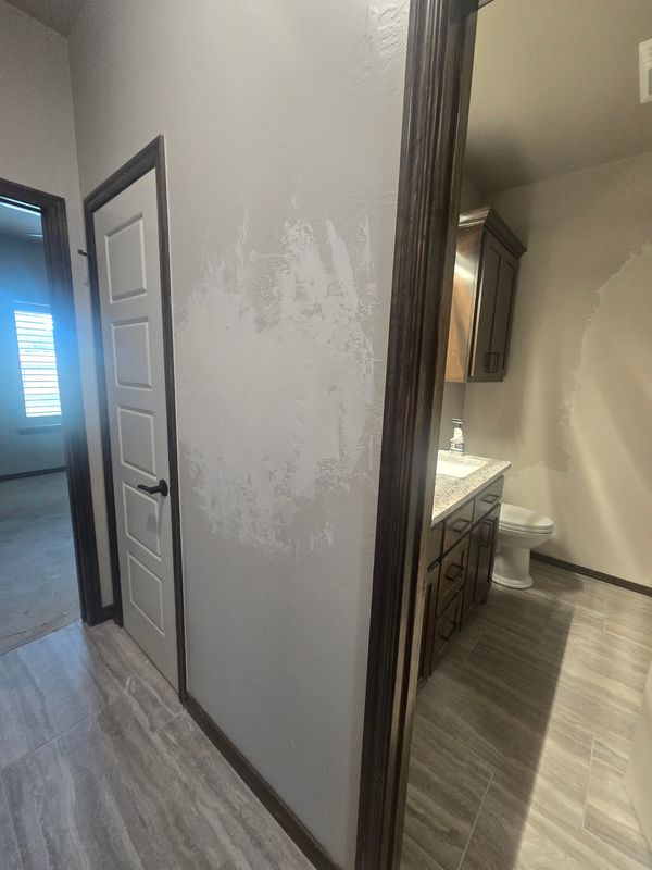 Boarding, Taping and Texture Jobs