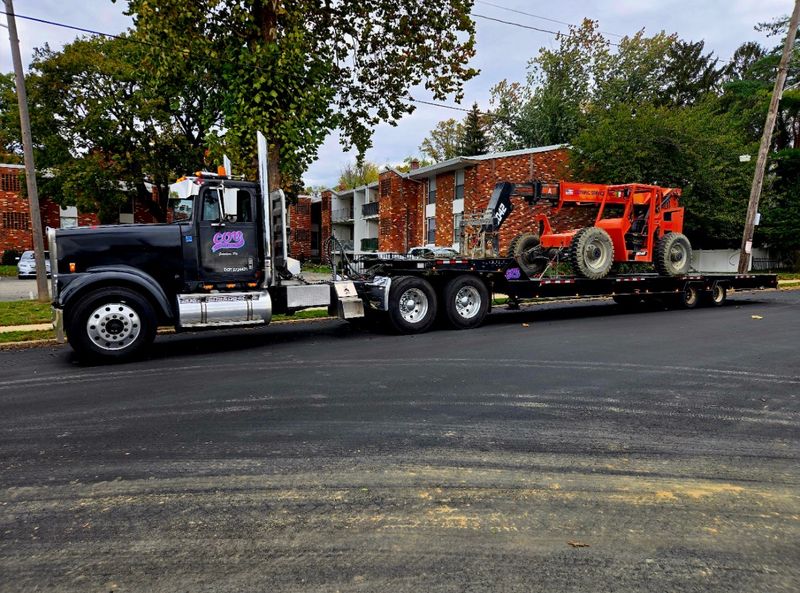 Heavy Hauling & Flatbed Services