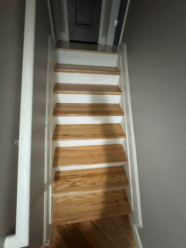 Solid hardwood installation