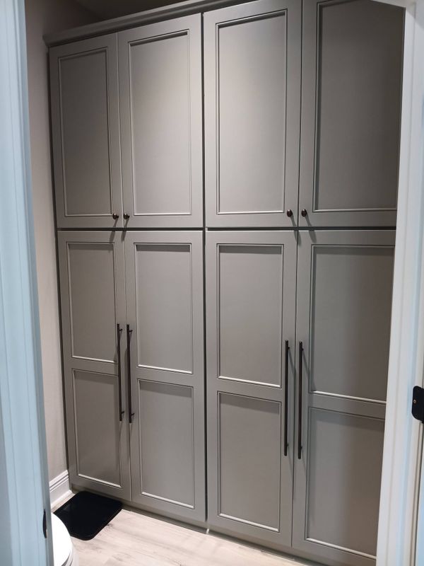 Custom Cabinet Manufacturing