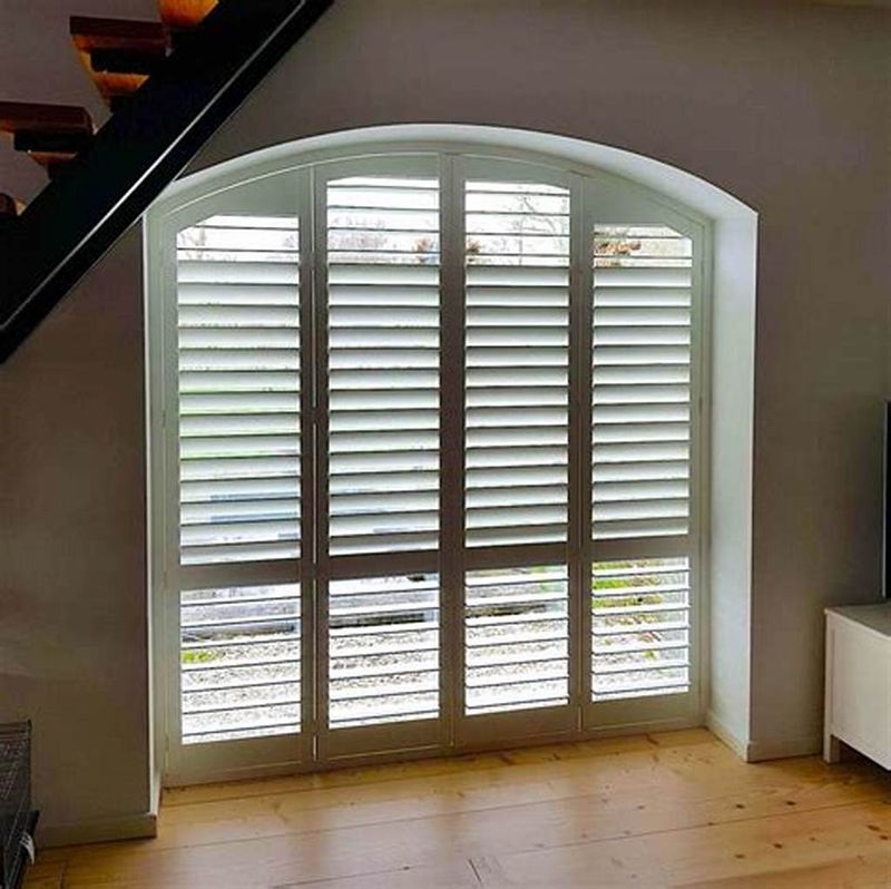 Blind Installation