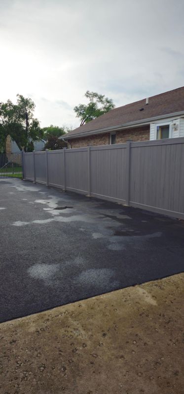 VINYL FENCES