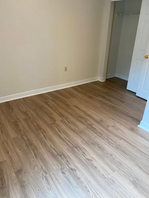 Vinyl and Laminate Flooring