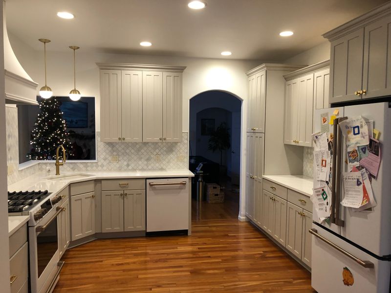 Cabinet Painting gallery