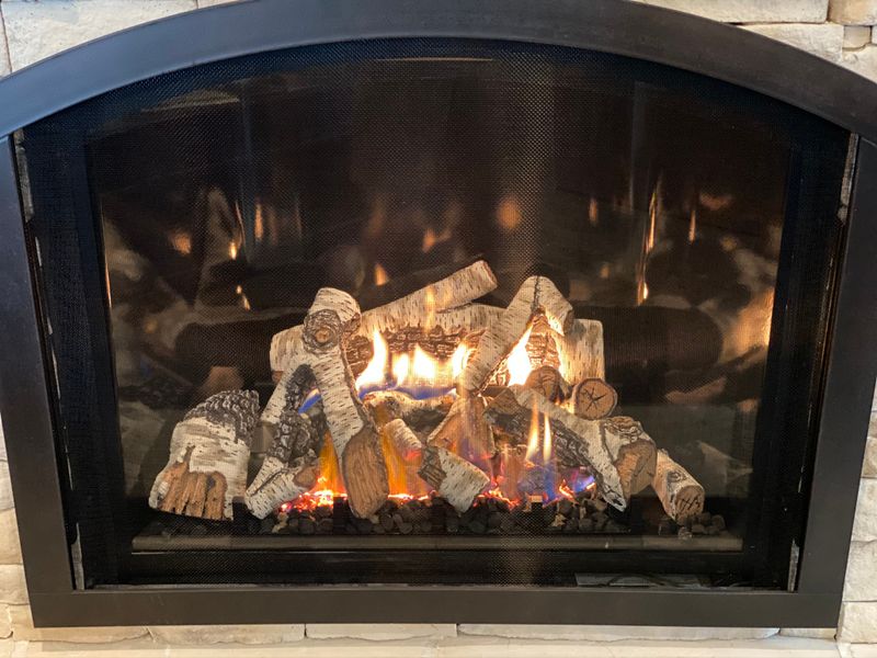 Gas logs