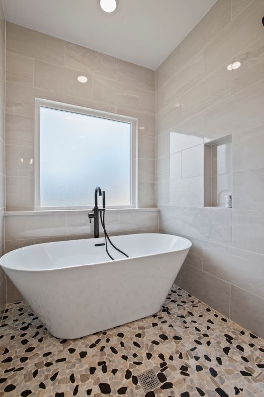 Custom Home - Tolar