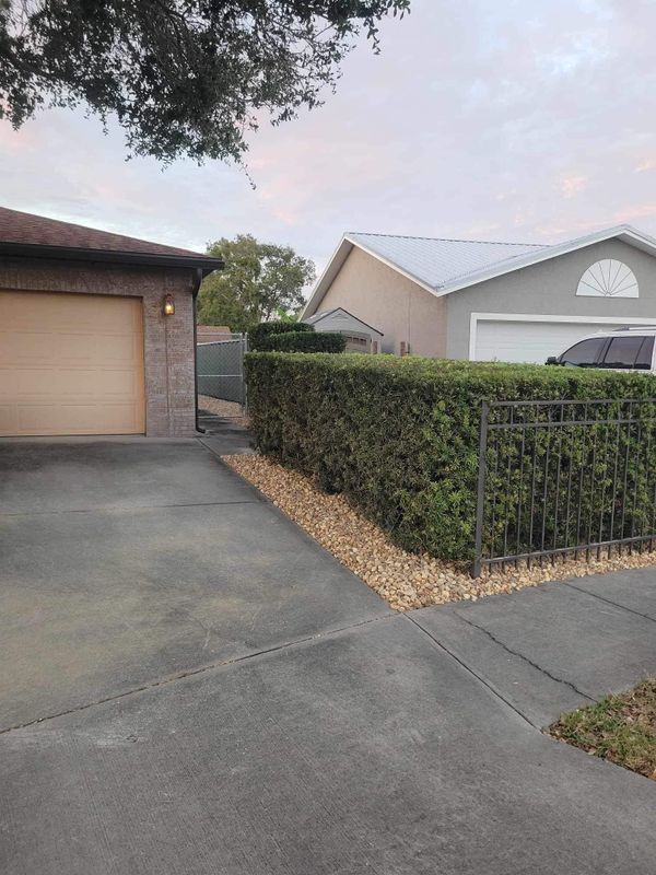 Lawn & Garden Services