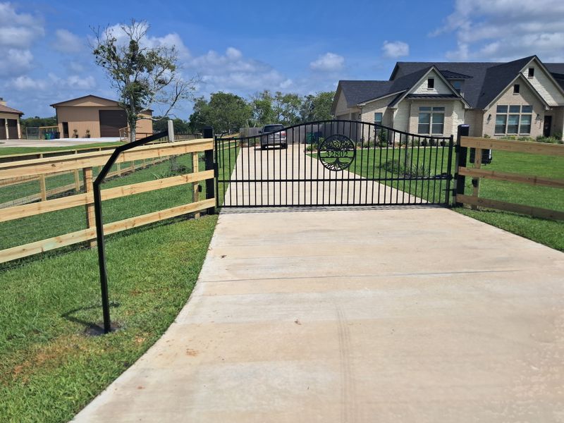 Gate Installation And Repair