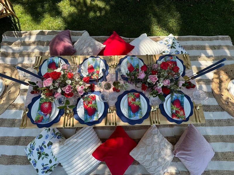 STANDARD PICNIC PACKAGE
