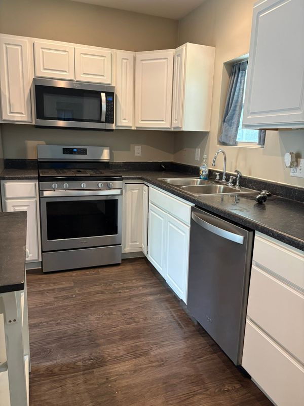 Move-In/Move-Out Cleaning