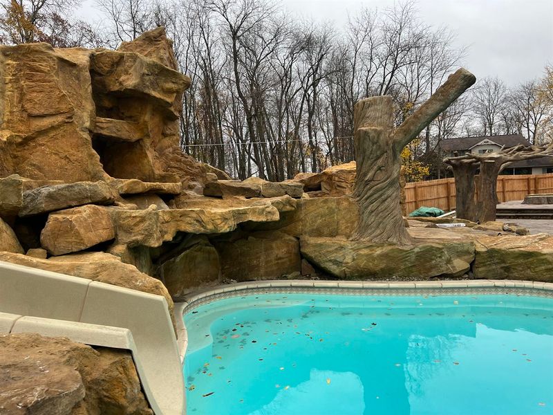 Grottos & Waterfalls