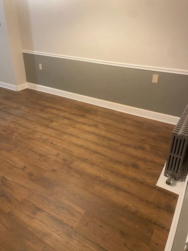 Vinyl and Laminate Flooring