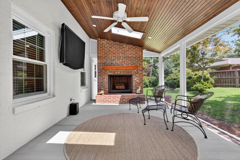 Screen Porch