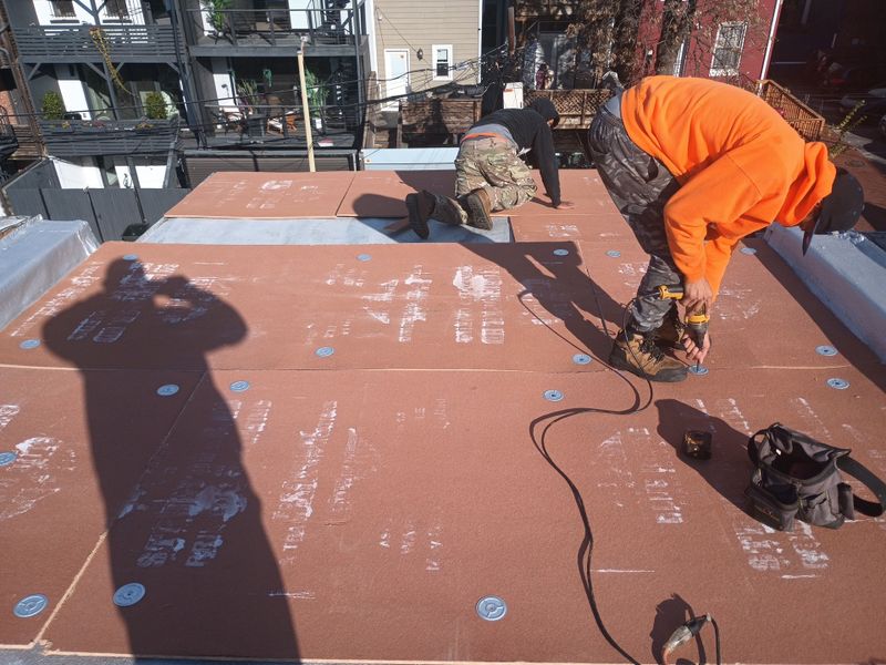 TPO Flat roof installation 