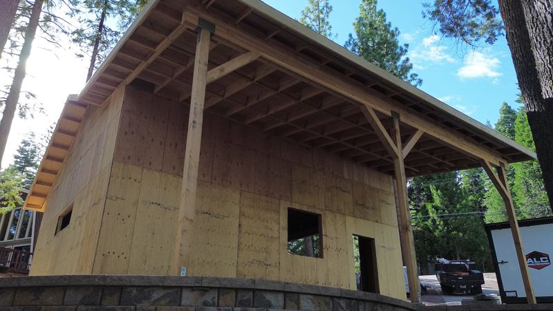 Detached Garages & Framing