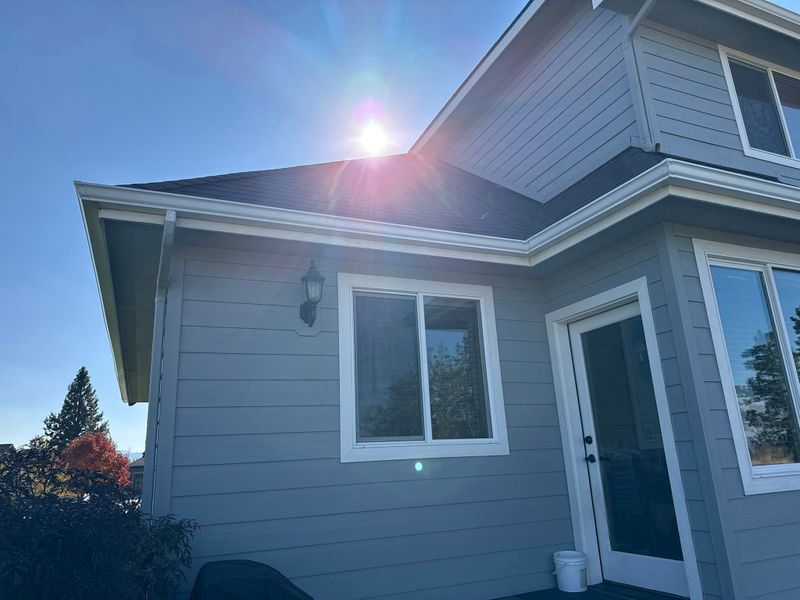 Gutter Cleaning & Maintenance