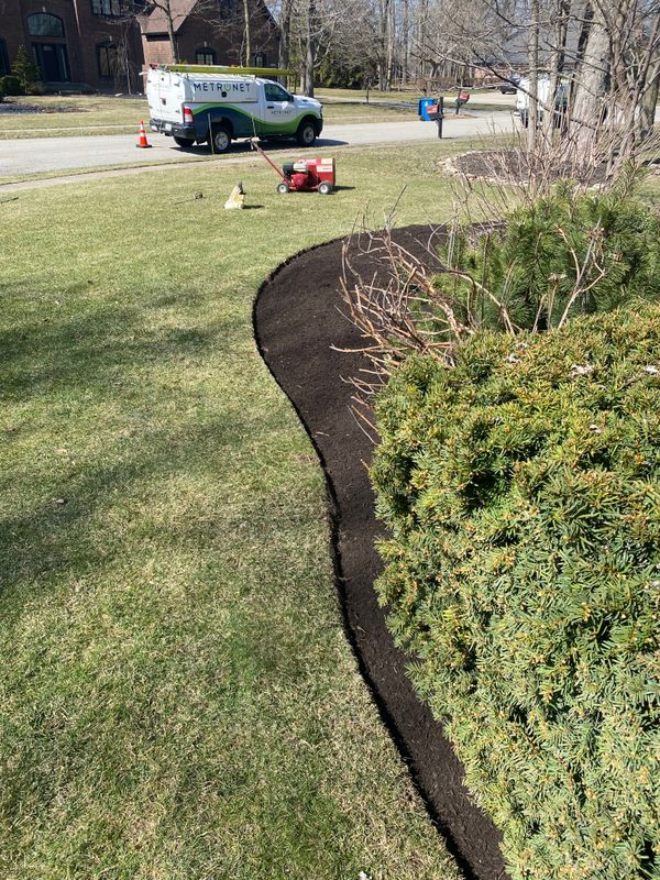 Mulch Installation