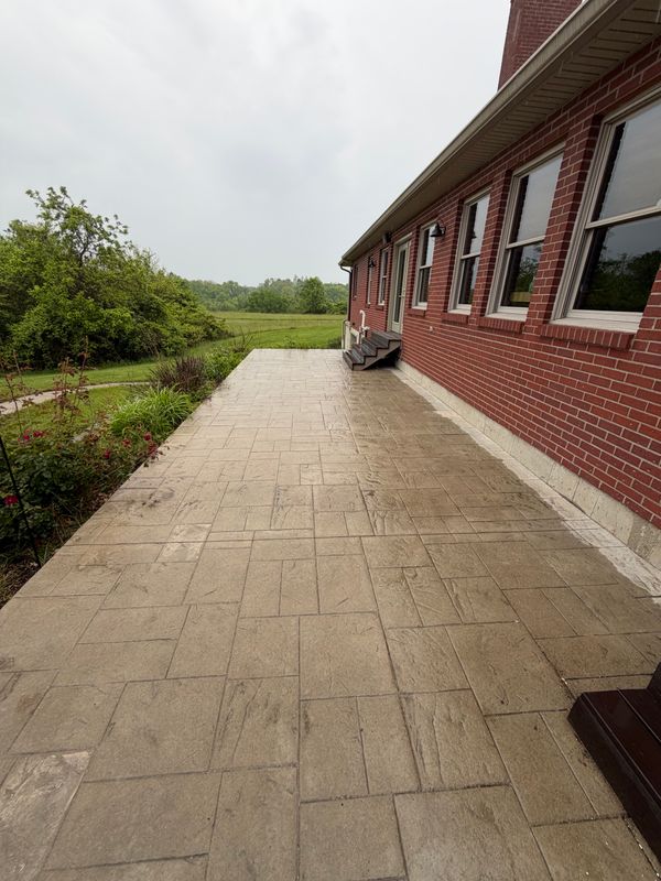 Deck and Patio Cleaning