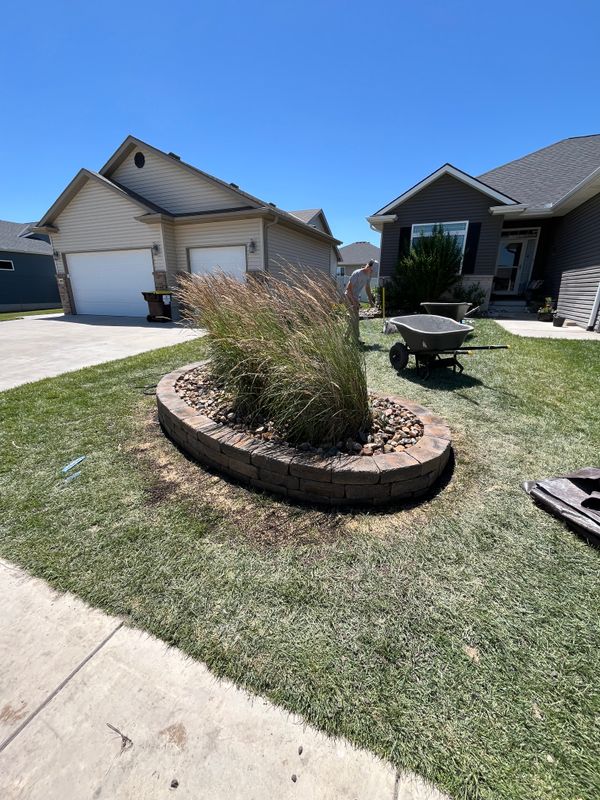 Landscape Bed Installation and Renovation