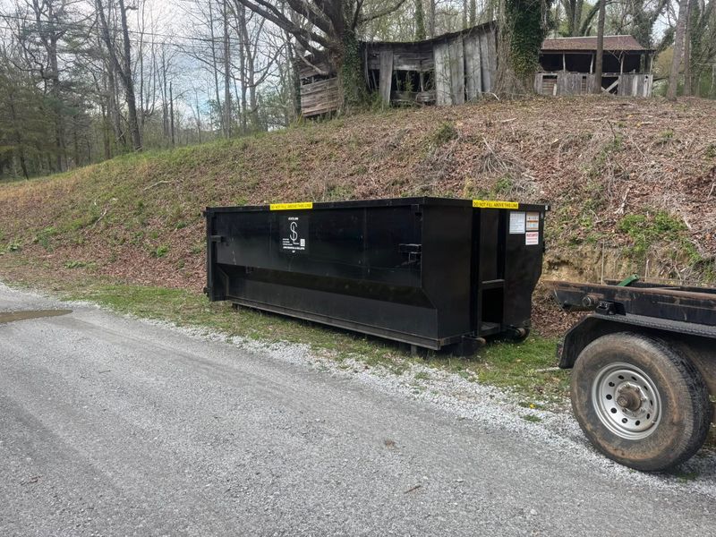 17 Yard Dumpster Rental