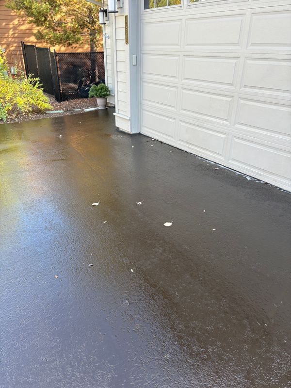 Asphalt / Seal coat