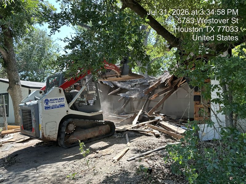 Small demolition and structure removal