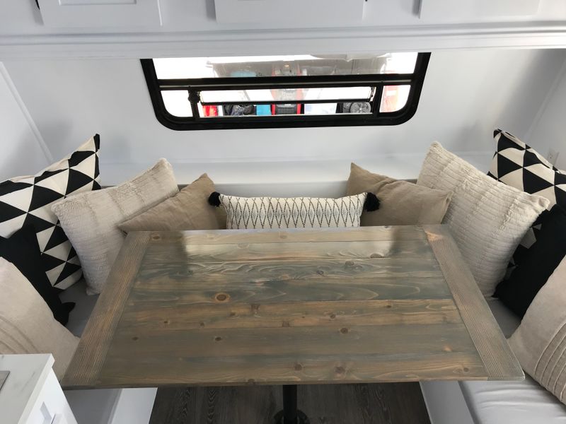 Hana - 2015 Fleetwood Travel Trailer