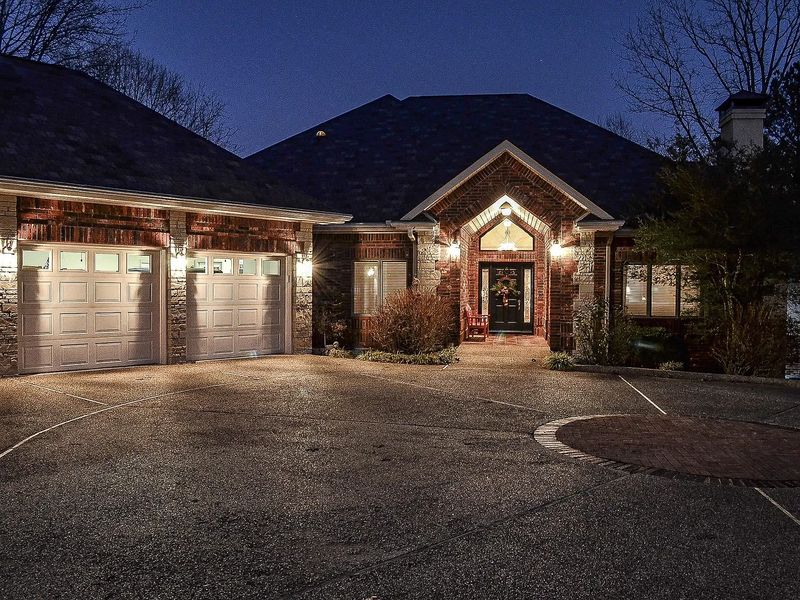 Charming Stone Transformation: Elevating Curb Appeal in Hot Springs Village