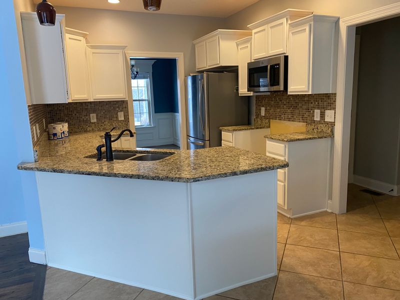 Kitchen and Cabinet Refinishing gallery